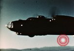 Standbild B-17-Bomber Pueblo Army Air Field Colorado USA, 1943, aus Sekunde 48 historischem Filmmaterial Videoclip 65675020484