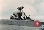Standbild B-17-Bomber Northamptonshire England, 1943, aus Sekunde 3 historischem Filmmaterial Videoclip 65675020485