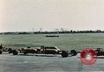 Standbild B-17-Bomber Northamptonshire England, 1943, aus Sekunde 21 historischem Filmmaterial Videoclip 65675020485