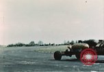 Standbild B-17-Bomber Northamptonshire England, 1943, aus Sekunde 35 historischem Filmmaterial Videoclip 65675020485