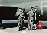Standbild B-17-Bomber Northamptonshire England, 1943, aus Sekunde 57 historischem Filmmaterial Videoclip 65675020485