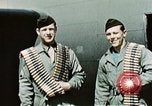 Standbild B-17-Bomber Northamptonshire England, 1943, aus Sekunde 58 historischem Filmmaterial Videoclip 65675020485