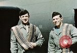 Standbild B-17-Bomber Northamptonshire England, 1943, aus Sekunde 60 historischem Filmmaterial Videoclip 65675020485