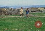 Standbild USA Soldaten Nordafrika, 1942, aus Sekunde 58 historischem Filmmaterial Videoclip 65675020486