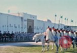 Image Français cavaliers Rabat Maroc, 1942, de la seconde 11 séquences d'archives historiques vidéo 65675020490