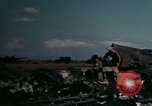 Immagine di Bomba aerei distrutto Il Nord Africa, 1942, secondo 42 filmato di repertorio 65675020507