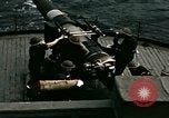 Standbild britischen Matrosen Mittelmeer, 1942, aus Sekunde 19 historischem Filmmaterial Videoclip 65675020514