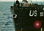 Standbild USA Soldaten Normandie Frankreich, 1944, aus Sekunde 33 historischem Filmmaterial Videoclip 65675020540