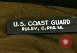 Standbild amerikanische Marine Personal Normandie Frankreich, 1944, aus Sekunde 33 historischem Filmmaterial Videoclip 65675020541