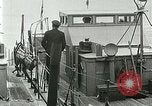 Immagine di British fiume imbarcazioni a pistola Fiume Danubio, 1917, secondo 11 filmato di repertorio 65675020556