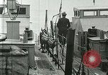 Immagine di British fiume imbarcazioni a pistola Fiume Danubio, 1917, secondo 17 filmato di repertorio 65675020556