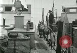 Immagine di British fiume imbarcazioni a pistola Fiume Danubio, 1917, secondo 19 filmato di repertorio 65675020556