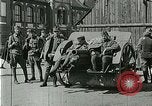 Image austro-hongrois équipés d'artillerie de campagne pose des soldats Autriche, 1917, de la seconde 6 séquences d'archives historiques vidéo 65675020557