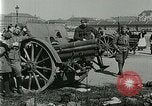 Image austro-hongrois équipés d'artillerie de campagne pose des soldats Autriche, 1917, de la seconde 21 séquences d'archives historiques vidéo 65675020557