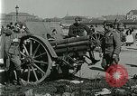 Image austro-hongrois équipés d'artillerie de campagne pose des soldats Autriche, 1917, de la seconde 23 séquences d'archives historiques vidéo 65675020557