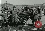 Image austro-hongrois équipés d'artillerie de campagne pose des soldats Autriche, 1917, de la seconde 33 séquences d'archives historiques vidéo 65675020557