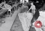 Immagine di Forniture di imballaggio Papua Nuova Guinea, 1944, secondo 53 filmato di repertorio 65675020563