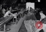 Immagine di Forniture di imballaggio Papua Nuova Guinea, 1944, secondo 56 filmato di repertorio 65675020563