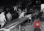 Immagine di Forniture di imballaggio Papua Nuova Guinea, 1944, secondo 62 filmato di repertorio 65675020563