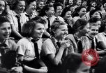 Image school children Berlin Allemagne, 1944, de la seconde 31 séquences d'archives historiques vidéo 65675020574