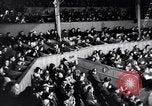Image l'artiste de cirque Berlin Allemagne, 1944, de la seconde 58 séquences d'archives historiques vidéo 65675020575