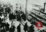 Standbild Urlaub Feste und Parade mit Schwimmern in Spanien (evtl Cabalgat Spanien, 1942, aus Sekunde 3 historischem Filmmaterial Videoclip 65675020591