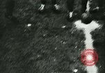 Standbild Fussballspiel Deutschland, 1942, aus Sekunde 4 historischem Filmmaterial Videoclip 65675020595