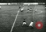 Standbild Fussballspiel Deutschland, 1942, aus Sekunde 8 historischem Filmmaterial Videoclip 65675020595