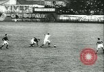 Standbild Fussballspiel Deutschland, 1942, aus Sekunde 15 historischem Filmmaterial Videoclip 65675020595