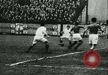 Standbild Fussballspiel Deutschland, 1942, aus Sekunde 45 historischem Filmmaterial Videoclip 65675020595