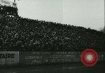 Standbild Fussballspiel Deutschland, 1942, aus Sekunde 51 historischem Filmmaterial Videoclip 65675020595