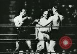 Standbild Boxkampf Deutschland, 1942, aus Sekunde 11 historischem Filmmaterial Videoclip 65675020596
