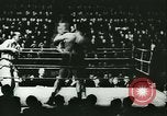 Standbild Boxkampf Deutschland, 1942, aus Sekunde 29 historischem Filmmaterial Videoclip 65675020596