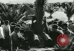 Standbild deutsche Truppen Tunesien Nordafrika, 1942, aus Sekunde 28 historischem Filmmaterial Videoclip 65675020598
