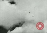 Standbild deutsche Truppen Tunesien Nordafrika, 1942, aus Sekunde 50 historischem Filmmaterial Videoclip 65675020598