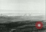 Standbild deutsche Truppen Tunesien Nordafrika, 1942, aus Sekunde 56 historischem Filmmaterial Videoclip 65675020598