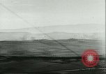 Standbild deutsche Truppen Tunesien Nordafrika, 1942, aus Sekunde 59 historischem Filmmaterial Videoclip 65675020598