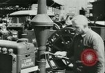 Immagine di Trattori e aratri Francia, 1942, secondo 8 filmato di repertorio 65675020604