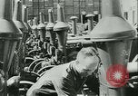 Immagine di Trattori e aratri Francia, 1942, secondo 11 filmato di repertorio 65675020604