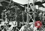 Immagine di Trattori e aratri Francia, 1942, secondo 52 filmato di repertorio 65675020604