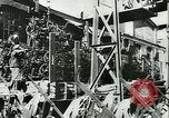 Immagine di Trattori e aratri Francia, 1942, secondo 53 filmato di repertorio 65675020604