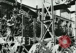Immagine di Trattori e aratri Francia, 1942, secondo 54 filmato di repertorio 65675020604