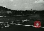 Standbild Kanu regatta Prag Tschechoslowakei, 1943, aus Sekunde 16 historischem Filmmaterial Videoclip 65675020607