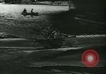 Standbild Kanu regatta Prag Tschechoslowakei, 1943, aus Sekunde 17 historischem Filmmaterial Videoclip 65675020607