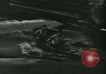Standbild Kanu regatta Prag Tschechoslowakei, 1943, aus Sekunde 19 historischem Filmmaterial Videoclip 65675020607