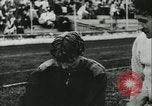 Standbild Track Meet Berlin Deutschland, 1943, aus Sekunde 6 historischem Filmmaterial Videoclip 65675020608