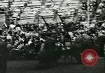 Standbild Track Meet Berlin Deutschland, 1943, aus Sekunde 33 historischem Filmmaterial Videoclip 65675020608