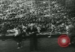 Standbild Track Meet Berlin Deutschland, 1943, aus Sekunde 35 historischem Filmmaterial Videoclip 65675020608