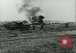 Standbild sowjetische Panzer Ostfront europäischen Theater, 1943, aus Sekunde 15 historischem Filmmaterial Videoclip 65675020612