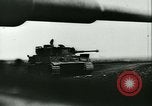 Standbild sowjetische Panzer Ostfront europäischen Theater, 1943, aus Sekunde 40 historischem Filmmaterial Videoclip 65675020612